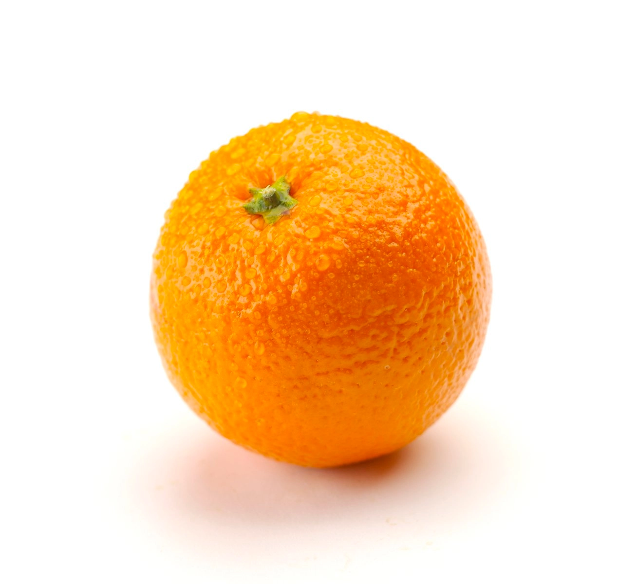 نارنجی جدا شده روی عکس رایگان سفید