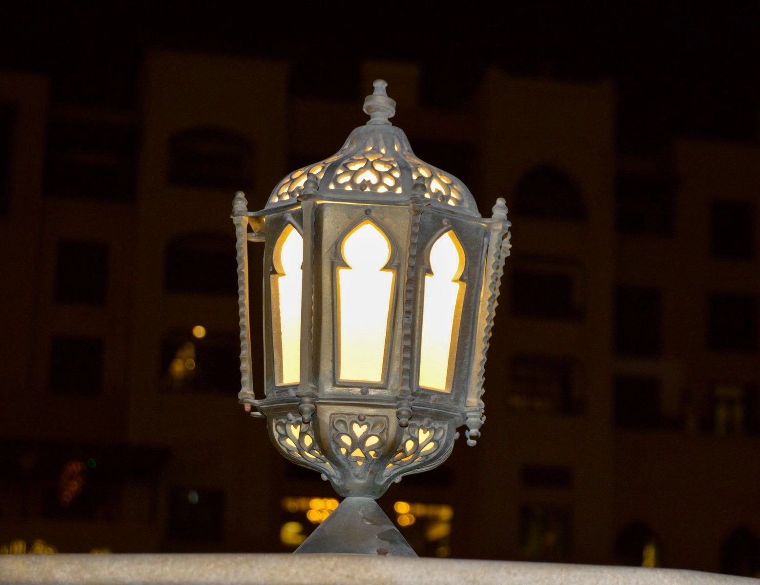 عکس رایگان چراغ دیواری در فضای باز